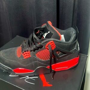 Size 9 - Jordan 4 Retro Mid Red Thunder
